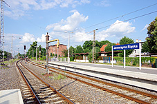 min 1051 2.jpg min 1051 2.jpg